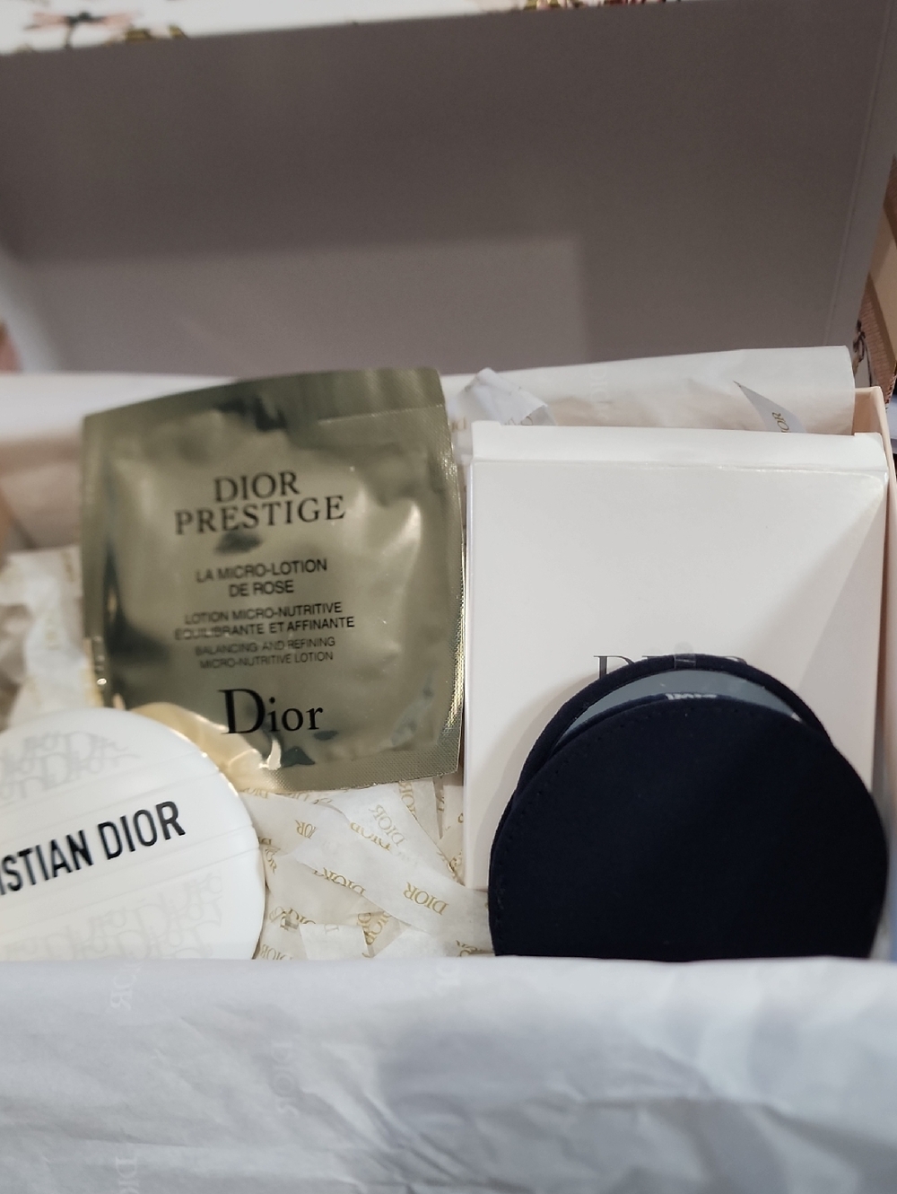 Dior Bath & Body Set with White and Navy Accessories